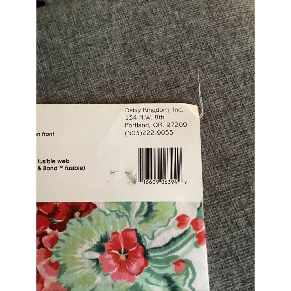 Vintage Daisy Kingdom Geraniums #6394 No Sew Fabric Appliqué - Picture 4 of 7